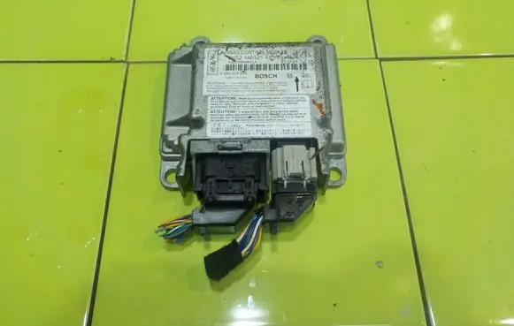 Land Rover Freelander 2 - LR2 Airbag control unit/module 6H5214B321AE