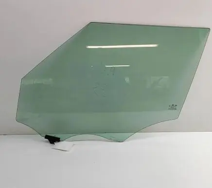 KIA Soul Front door window glass four-door 82411B2050