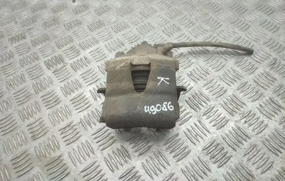 Skoda Octavia Mk3 (5E) Front brake caliper