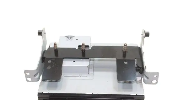 Jaguar XE CD/DVD changer FW9311B608AD