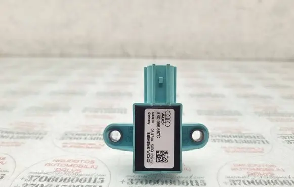 Audi A4 S4 B8 8K Airbag deployment crash/impact sensor 8K0955557C