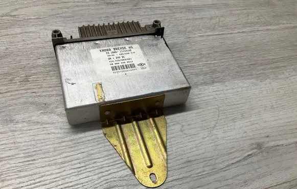 Mercedes-Benz Vario ABS control unit/module 0004460514
