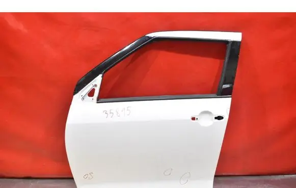 Suzuki Swift II Front door
