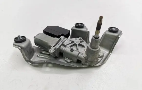 Toyota Auris E180 Rear window wiper motor 8513002050 2596002501