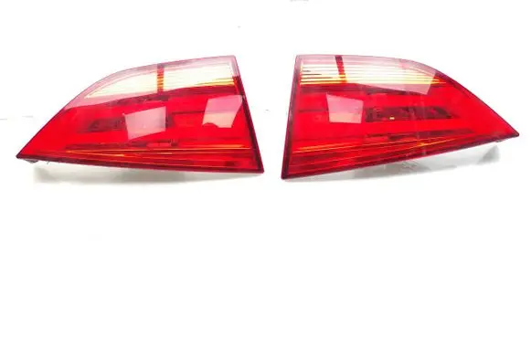 BMW X1 E84 Tailgate rear/tail lights 2992480 2992479