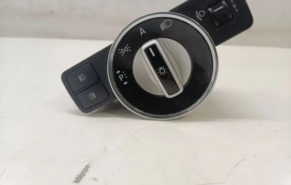 Mercedes-Benz E W212 Light switch A2125452904