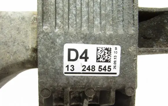 Opel Zafira C Engine mount bracket 13248545