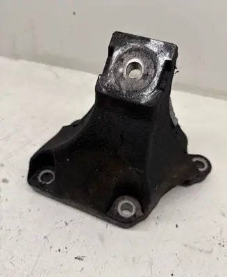 Audi A6 S6 C6 4F Engine mounting bracket 4F0199308AB