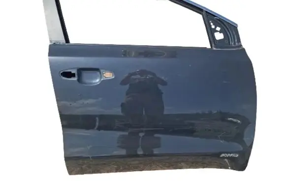 KIA Sportage Front door