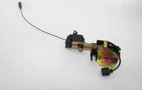 Volkswagen Touareg I Tailgate/trunk/boot lock/catch/latch