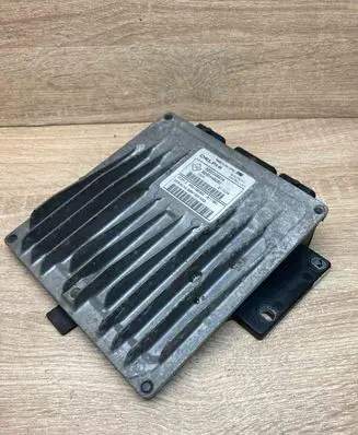 Renault Modus Engine control unit/module ECU 8200398934 8200449080