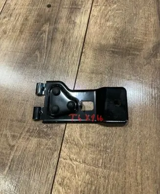 Mercedes-Benz GL X166 Battery bracket A1665401240 VRJ128