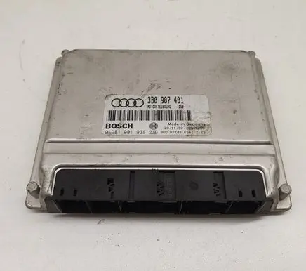 Audi A6 S6 C5 4B Engine control unit/module ECU 3B0907401 0281001938