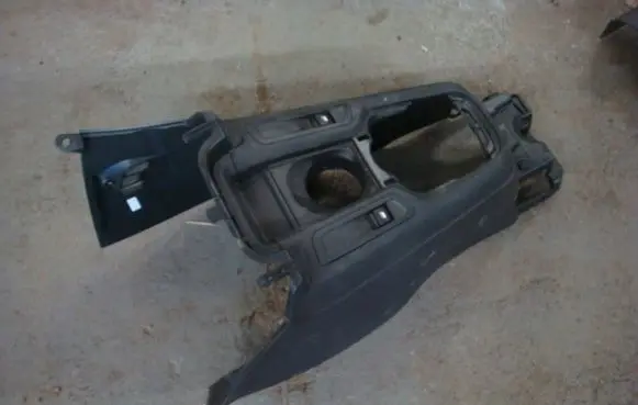 Citroen C-Elysée Center console
