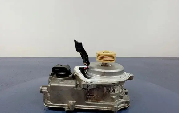 BMW 1 F40 Steering rack 5A4CE82