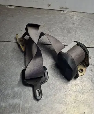 Mercedes-Benz S W140 Rear seatbelt 1408600785 40134