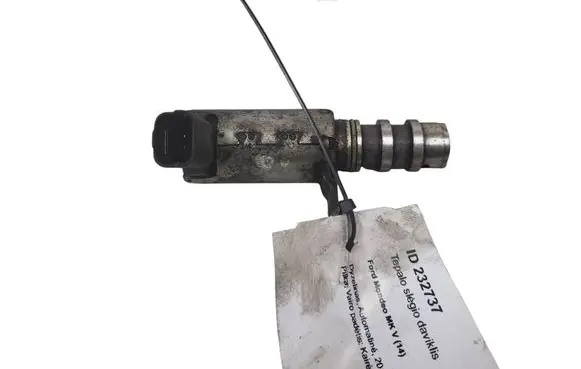 Ford Mondeo MK V Oil pressure sensor 70551080 9678181380