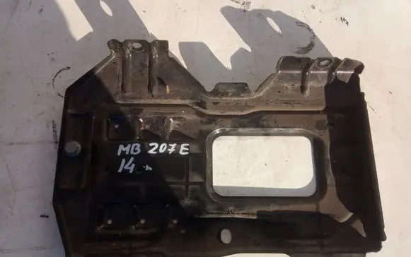 Mercedes-Benz E A207 Battery tray A2046280218