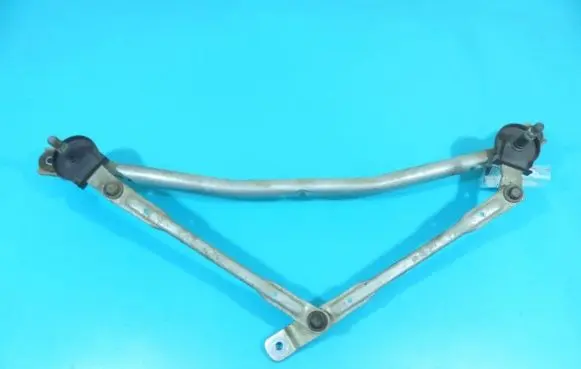 Front wiper linkage