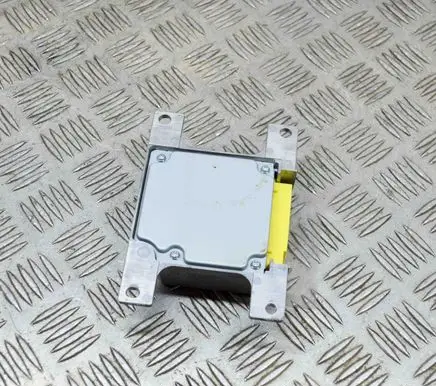 Mitsubishi Pajero Airbag control unit/module MR551784