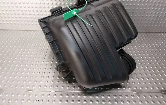 Ford Galaxy Air filter box YM2X-9600-GB 7M3129607AB
