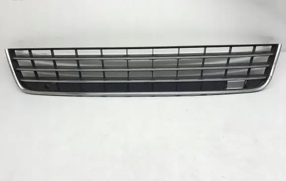 Volkswagen Touareg II Front bumper lower grill 7P6853677A