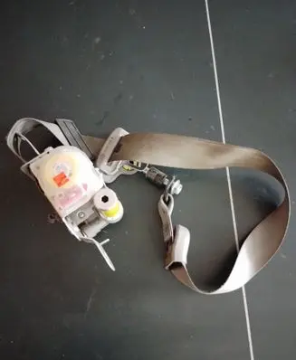 KIA Sorento Front seatbelt