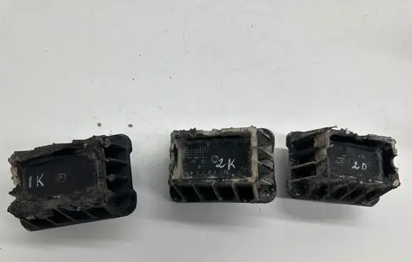 BMW 6 F06 Gran coupe Jacking socket point 7237195 18433810
