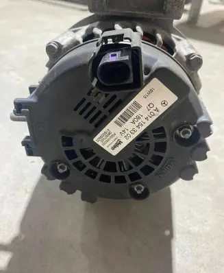 Mercedes-Benz E W212 Generator/alternator A0141543302