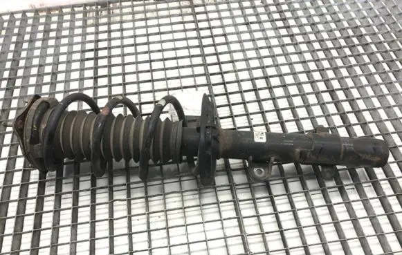 Honda CR-V Front shock absorber/damper 51610-TLA-A530