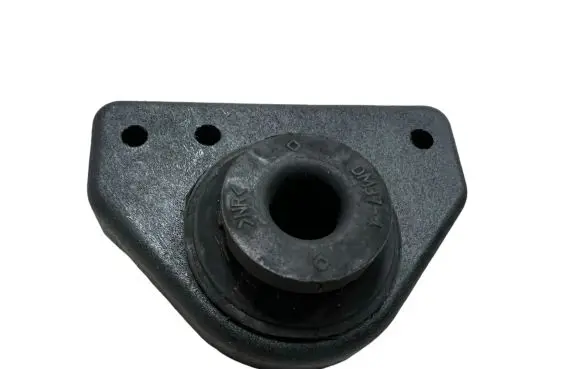 Hyundai Tucson TL Radiator mount bracket
