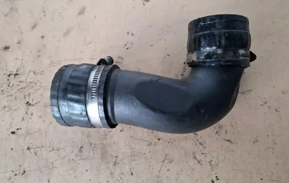 Volvo XC90 Intercooler hose/pipe 30751920