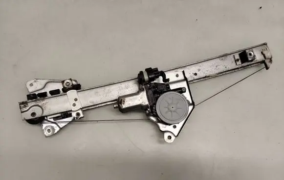 Mitsubishi Grandis Rear door window regulator with motor MR989947