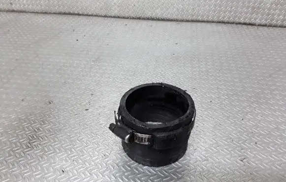 Opel Vivaro Intercooler hose/pipe