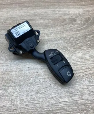 BMW 5 E60 E61 Wiper control stalk 6924107 01206110