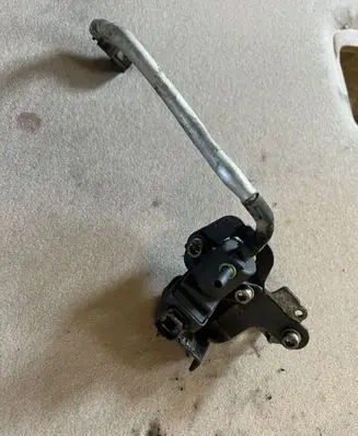 Peugeot 4007 Turbo solenoid valve
