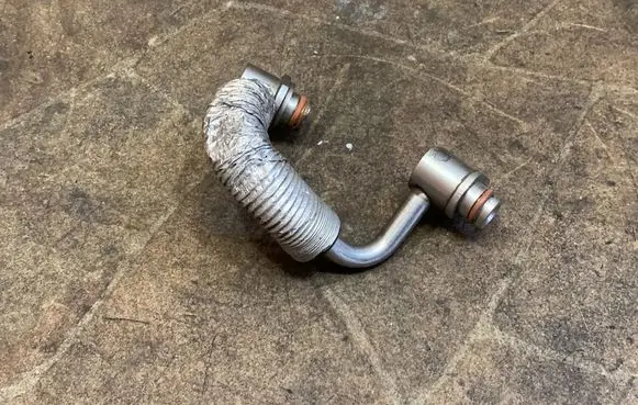 BMW X3 F25 Engine coolant pipe/hose 7588936