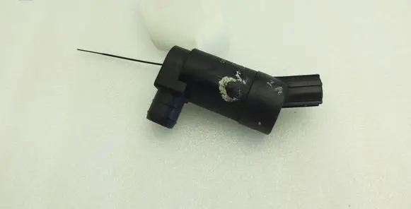 Volvo S60 Windscreen/windshield washer pump 1S7117K624DC