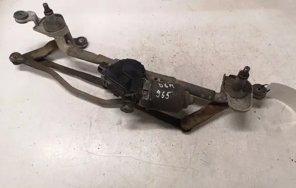 Mazda 5 Front wiper linkage and motor 1593000590