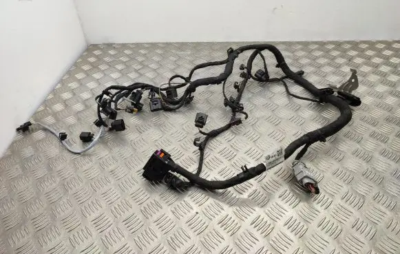 Volkswagen Golf VII Engine installation wiring loom 04C972627B