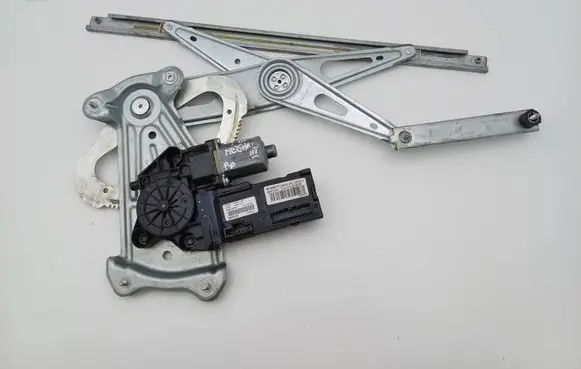 Renault Megane III Front door window regulator with motor 966416102 807302821 0130822478