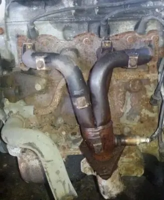 Mazda 323 Exhaust manifold