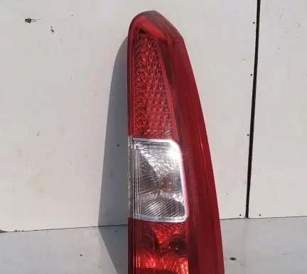 Volvo V70 Rear/tail lights 30643331