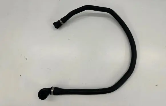 BMW 5 E60 E61 Engine coolant pipe/hose 437865 1437865