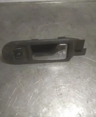 Volkswagen PASSAT B5.5 Front door interior handle 3B1837114