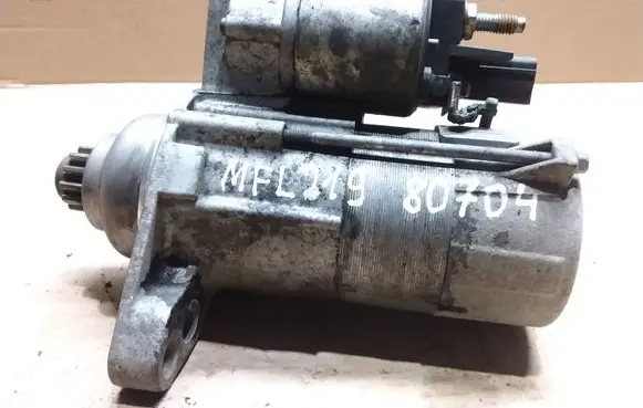 Volkswagen Caddy Starter motor 02Z911024K