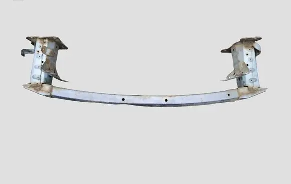 Mazda 5 Front bumper cross member