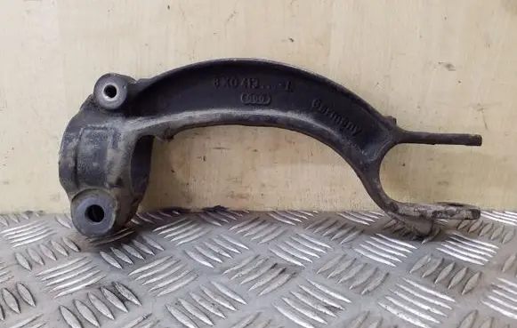Audi A5 Sportback 8TA Lower shock absorber bracket 8K0413L