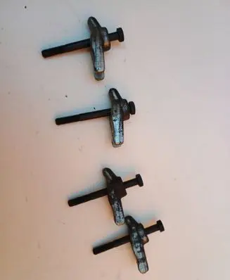 Iveco Daily 4th gen Fuel Injector clamp holder F1CE