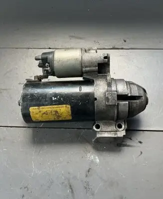 BMW 5 E60 E61 Starter motor 7802508